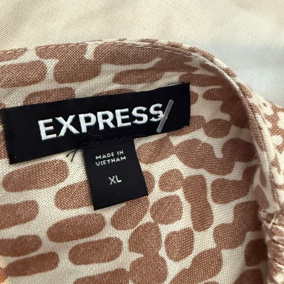Express Tan Patterned Crop Top - Picture 6 of 8